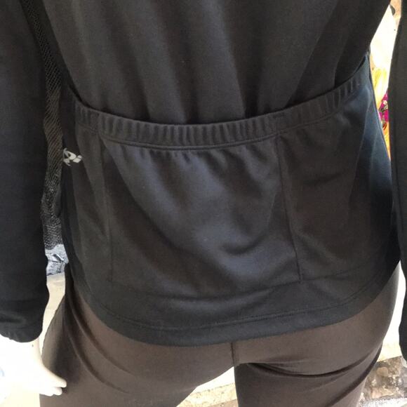 Sugoi 1/2 Zip Floral Cycling Black Jacket with Pockets Women's Size Medium - Picture 6 of 7